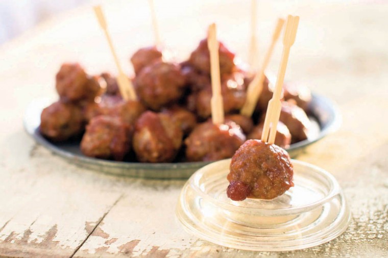 Raspberry chipotle meatballs